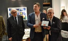"Tutti i colori dell'utopia": l'artista potentino Carlocchia in mostra a Bergamo