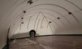 San Severino, azienda padovana dona struttura pressostatica per copertura campo basket