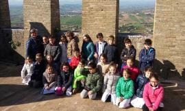 Alunni della "San Vito della Torre": laboratorio e spettacolo al Teatro Persiani"