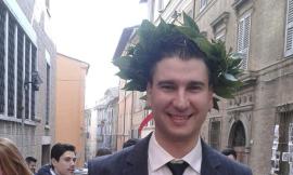 Recanati, un esperto giuridico in più alla polizia locale, laurea per Daniele Buscarini