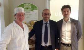 Mastrovincenzo, visita all'azienda "La Pasta di Camerino"