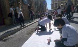 "Giochi, briciole e favole": a Tolentino una festa da tutto esaurito
