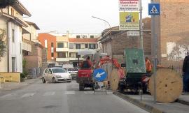 Montecosaro, per lavori in Via Marche la circolazione è regolata da un birillo