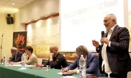 Hotel 77 gremito per il primo confronto pubblico fra i candidati a sindaco di Tolentino - FOTO