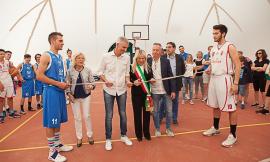 Taglio del nastro della nuova copertura pressostatica del campo basket donata a San Severino