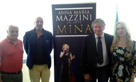 Al Politeama di Tolentino va in scena "Anna Maria Mazzini in arte Mina"