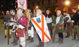 A San Severino si torna al Medioevo con la "Cena a Corte-Mangiare da Papa"