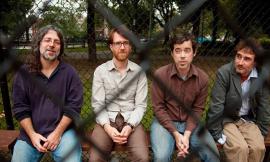 Recanati, al teatro Persiani si esibisce la band Califone