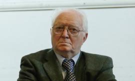Il prof. Sbricccoli condanna i colleghi che trascurano i benefici del progresso scientifico