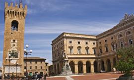 Recanati, nella Sala del Mutilato esposizione dei lavori dell'Università di Istruzione permanente