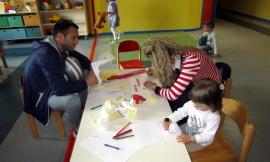 Tolentino: al nido Green i genitori creano libri per i loro figli