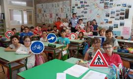 Concluso il progetto "Vigile Amico", lunedì a Recanati festa con i bambini dell'Infanzia