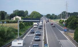 2 giugno: traffico delle grandi occasioni stamattina in superstrada