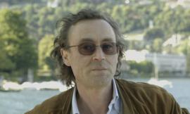 Lo scrittore Andrea Vitali all’incontro con l’autore dei Teatri di Sanseverino per presentare il suo ultimo romanzo