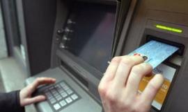 "Parenti serpenti": preleva 500 euro con il bancomat del cognato. Denunciata 61enne di Porto Potenza