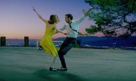 Teatri Sanseverino, “Una piazza da cinema” apre con “La La Land”
