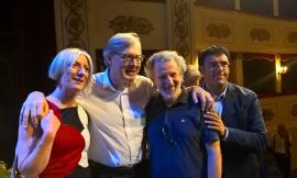 "In Festa con Giacomo": a Recanati Sgarbi incanta tutti