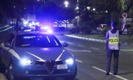 Mercedes pericolosa in fuga stanotte per il centro di Civitanova