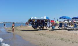 Civitanova, sgombero degli abusivi in "diretta social"