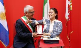 Macerata conferisce la cittadinanza onoraria alla vicepresidente dell'Argentina Marta Gabriela Michetti - FOTO - VIDEO