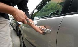 Civitanova, le rubano l'auto sotto casa e scappano senza lasciare tracce