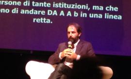 Neri Marcorè regala uno spettacolo nello spettacolo a Futura Festival