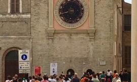 "Sciopero" dei Magi a Macerata: niente spettacolo di mezzogiorno per i turisti