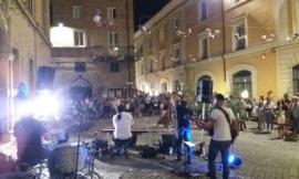 Recanati, chiusura con il botto per la Dolce Via