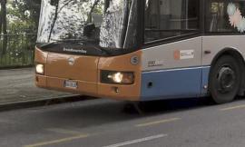 Macerata, non paga il biglietto del pullman e rifiuta di dare le generalità: espulso clandestino senegalese