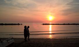 Civitanova come i tropici nei suggestivi scatti di un bagnino - FOTO