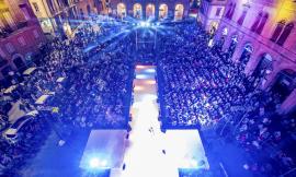 Torna a Tolentino la sfilata “Notte di Stelle – Fashion Night”