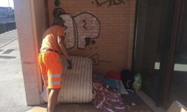 Civitanova, controlli della polizia municipale stamattina in zona Aurora e dietro la stazione ferroviaria