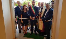 Montecassiano, inaugurata la scuola primaria: “Un capolavoro amministrativo”