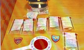 Macerata, fermato 23enne in possesso di hashish: denunciato