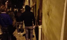 Macerata, volantinaggio notturno contro l’accoglienza "business" alla Pace e in Borgo San Giuliano