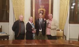 I "gemelli" di Burford ricevuti dal sindaco di Potenza Picena