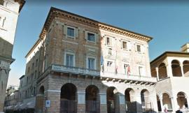 Macerata, società partecipate dal Comune: il consiglio approva la revisione straordinaria