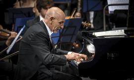 Tolentino, Roberto Cappello in concerto al Politeama per il Master Piano Festival
