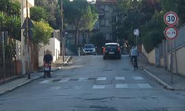 Civitanova, marciapiedi ad ostacoli per disabili e passeggini