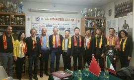 Delegazione cinese in visita a Recanati, calorosa accoglienza nelle scuole e firma sull’accordo di collaborazione