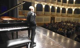 “Fuori dal pentagramma” di Appassionata, al Lauro Rossi Benedetto Lupo incontra gli studenti