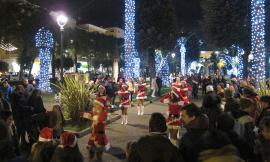 Civitanova s'illumina di Natale e fa il pieno di visitatori