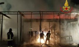 Incendio in un bar di Trodica, nessun ferito