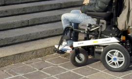 Barriere architettoniche: l'associazione "Luca Coscioni" diffida tutti i comuni delle Marche e la Regione