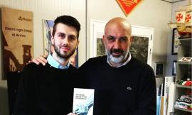 "Resta in piedi anche se in piedi non resta nulla", il libro del civitanovese Matteo Pirro sul terremoto