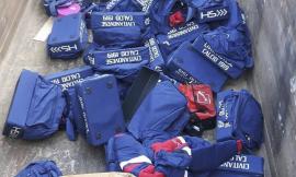 Civitanova, abbandonati in discarica borsoni e abbigliamento della Civitanovese: web indignato
