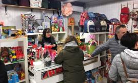 Post sisma: a Caldarola riapre la cartoleria