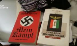 Follia razzista a Macerata, il Mein Kampf e la bandiera nazista a casa di Traini - VIDEO