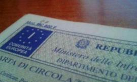 Civitanova, nascondeva in macchina la carta di circolazione di un mezzo rubato: denunciato 49enne