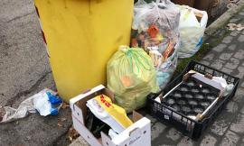 Civitanova, troppi incivili abbandonano rifiuti indiscriminatamente: i cittadini denunciano sui social